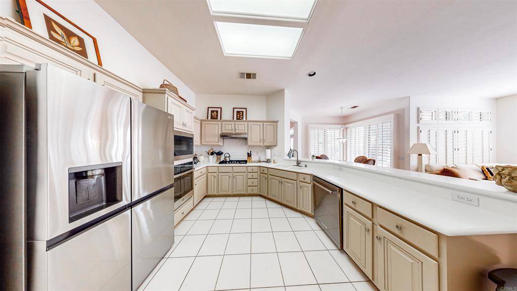 Palm Desert, CA 92211,78907 Fountain Hills DR