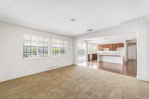 Lake Elsinore, CA 92532,41013 Sunsprite St