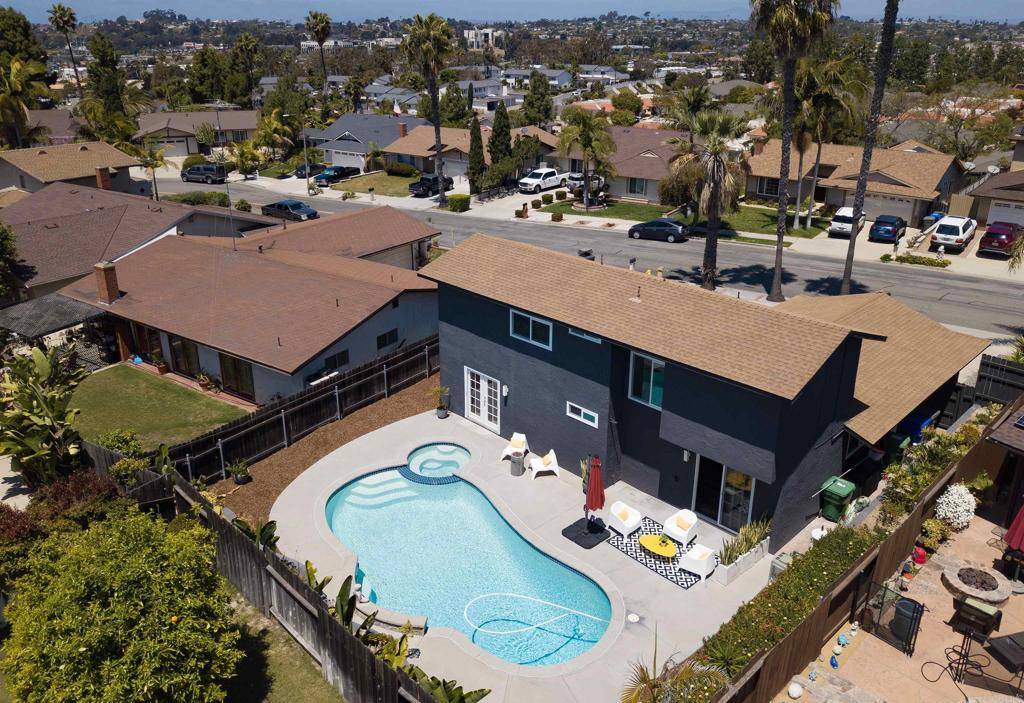 Oceanside, CA 92056,4215 Cielo AVE