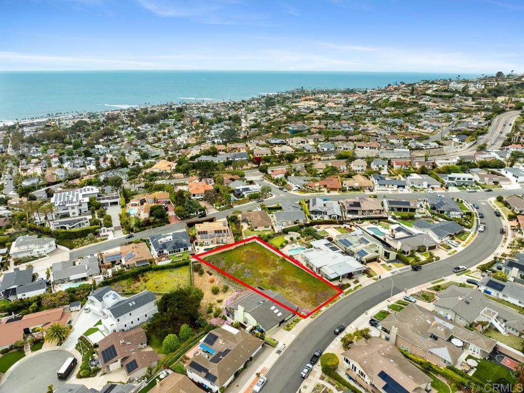 La Jolla, CA 92037,5452 Moonlight LN
