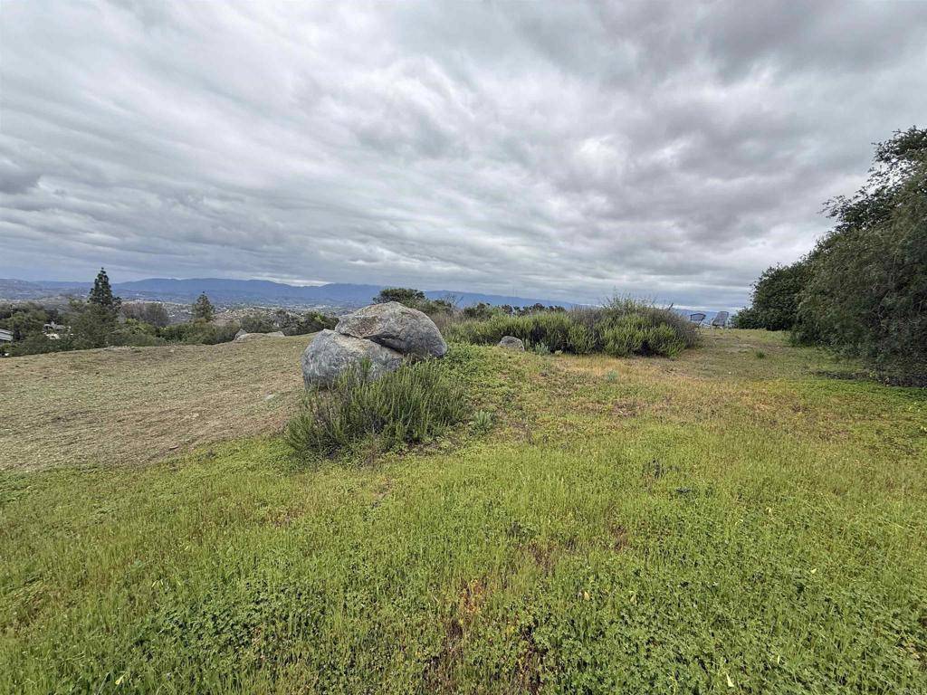 Escondido, CA 92026,0 Mountain Meadow RD