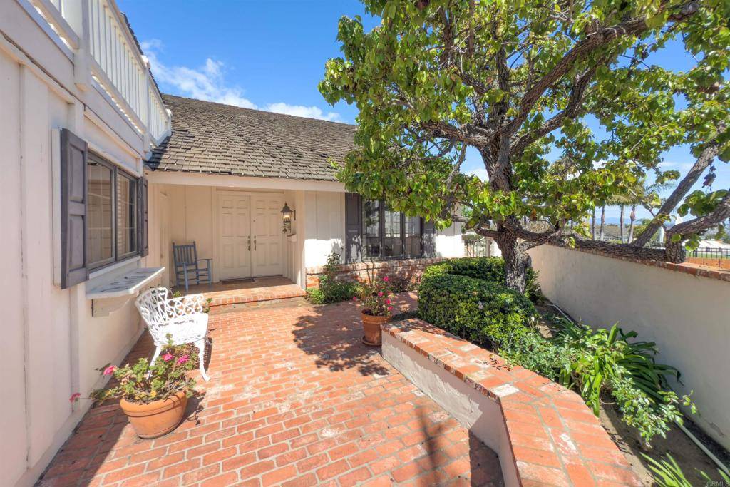 San Diego, CA 92109,2193 Harbour Heights RD