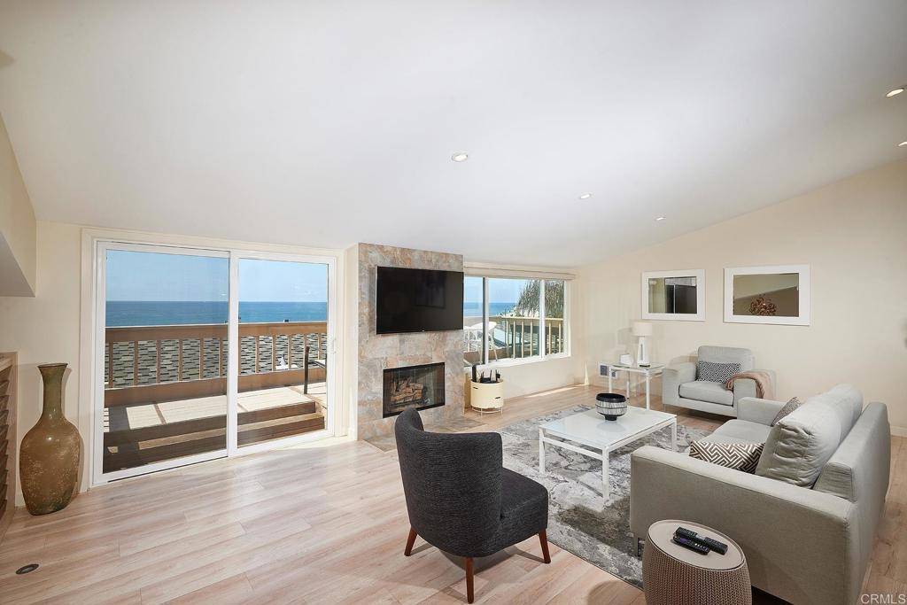 Solana Beach, CA 92075,561 S Sierra AVE #34