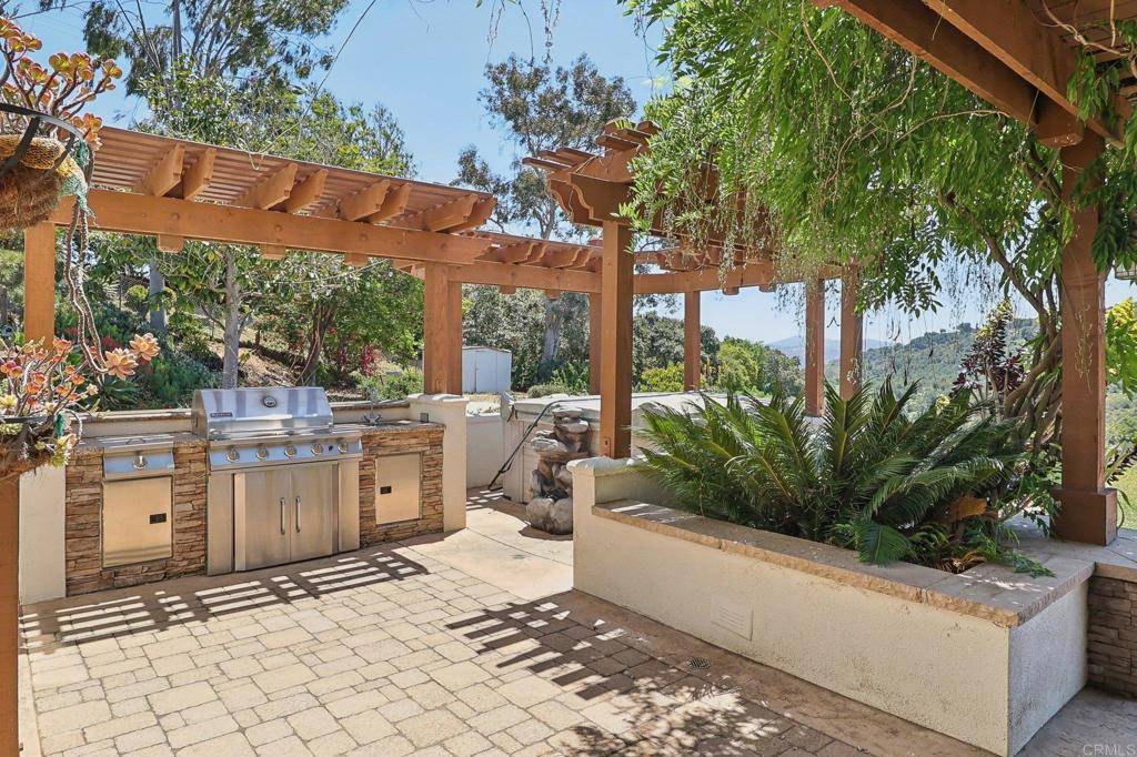 Fallbrook, CA 92028,4003 S Mission Rd