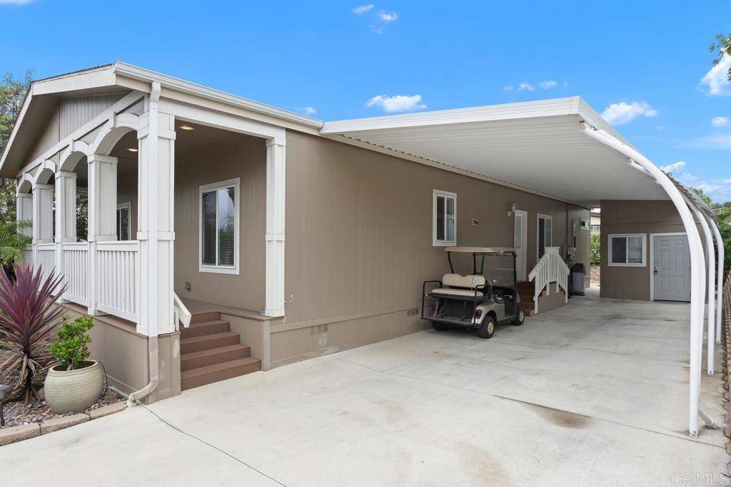 Escondido, CA 92026,525 W El Norte Pkwy #89