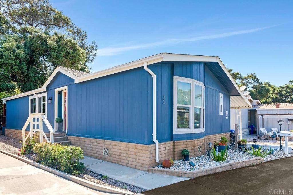 8975 Lawrence Welk Rd #23, Escondido, CA 92026