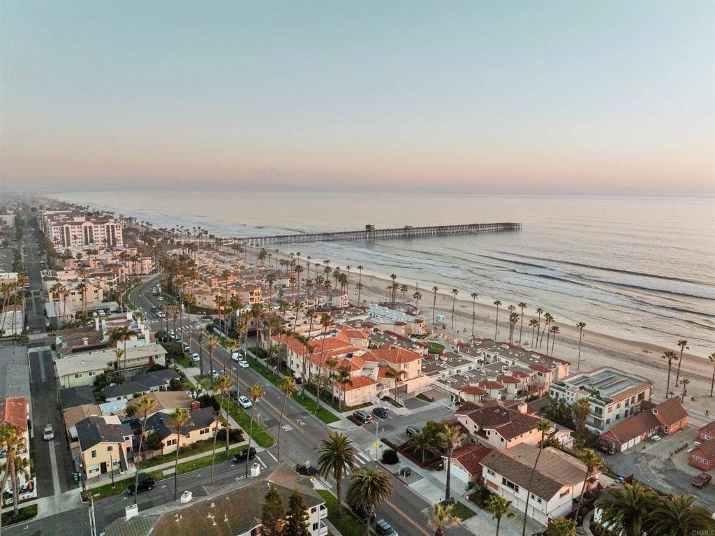 Oceanside, CA 92054,812 N Cleveland ST #3