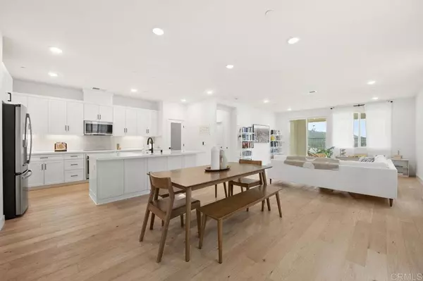 Fallbrook, CA 92028,35252 Valencia