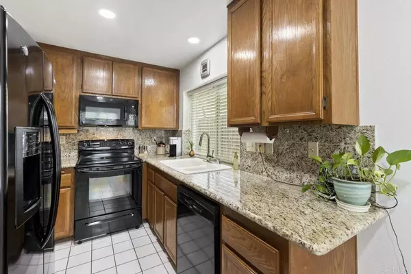 San Diego, CA 92129,9501 High Park LN