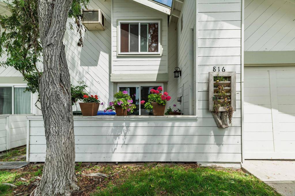 816 Caminito Azul, Carlsbad, CA 92011