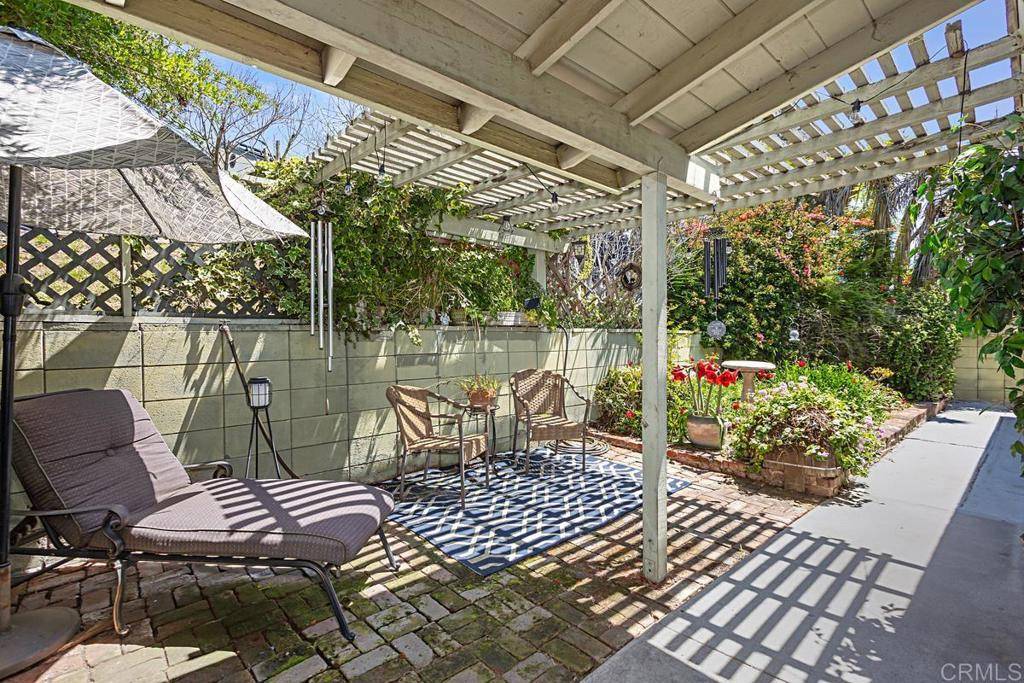 Vista, CA 92083,801 19 W Vista Way