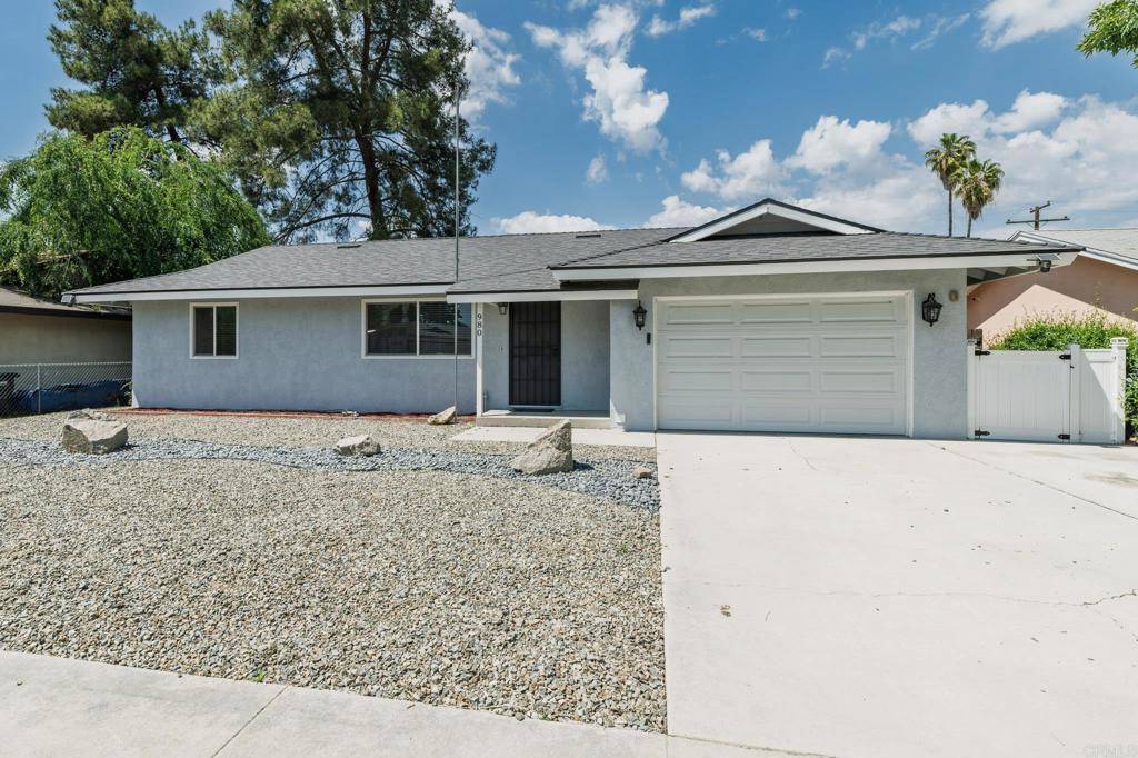 980 E Wesley PL, Hemet, CA 92543