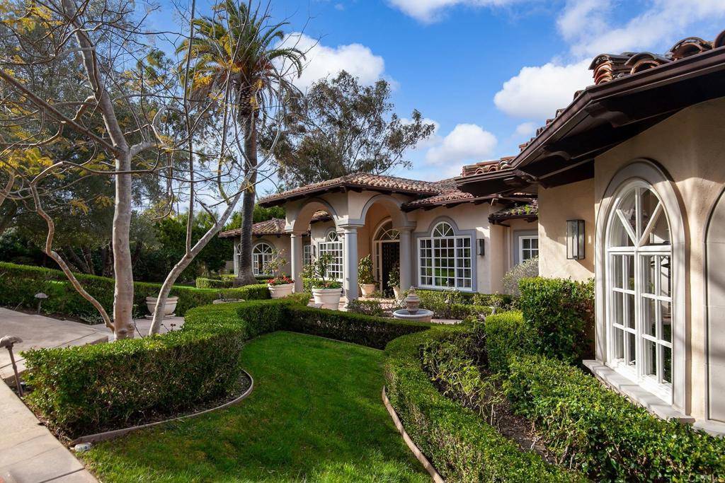 Rancho Santa Fe, CA 92067,8374 St Andrews RD