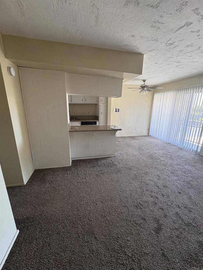 San Diego, CA 92111,7555 Linda Vista #31