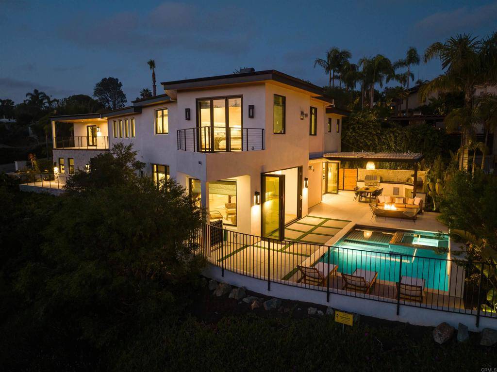 417 Warwick AVE, Cardiff By The Sea, CA 92007