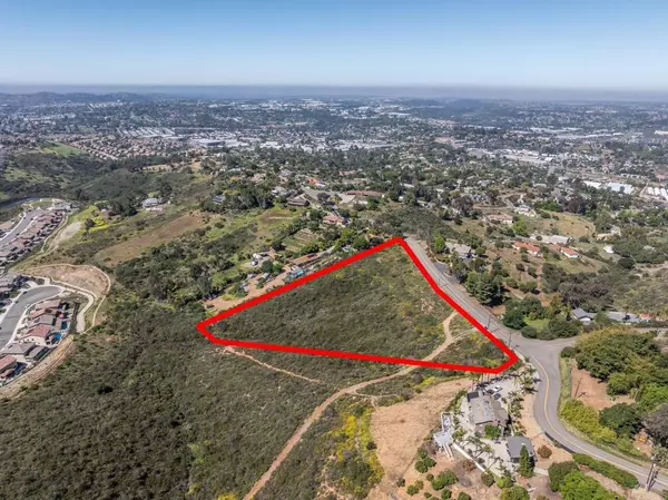 Vista, CA 92084,0 Esplendido