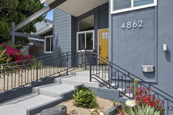 San Diego, CA 92110,4862 Viane WAY