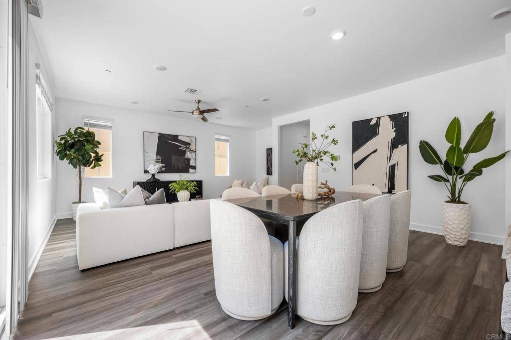 Vista, CA 92081,839 Brookdale DR