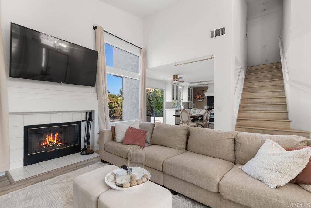 Vista, CA 92081,2244 Eastbrook RD
