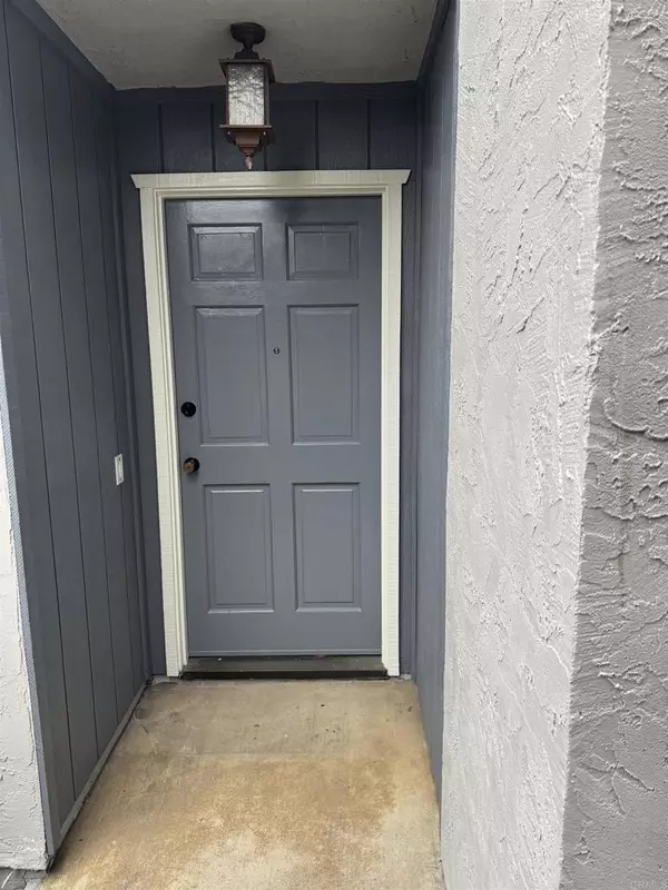 Encinitas, CA 92024,166 168 COOP COURT