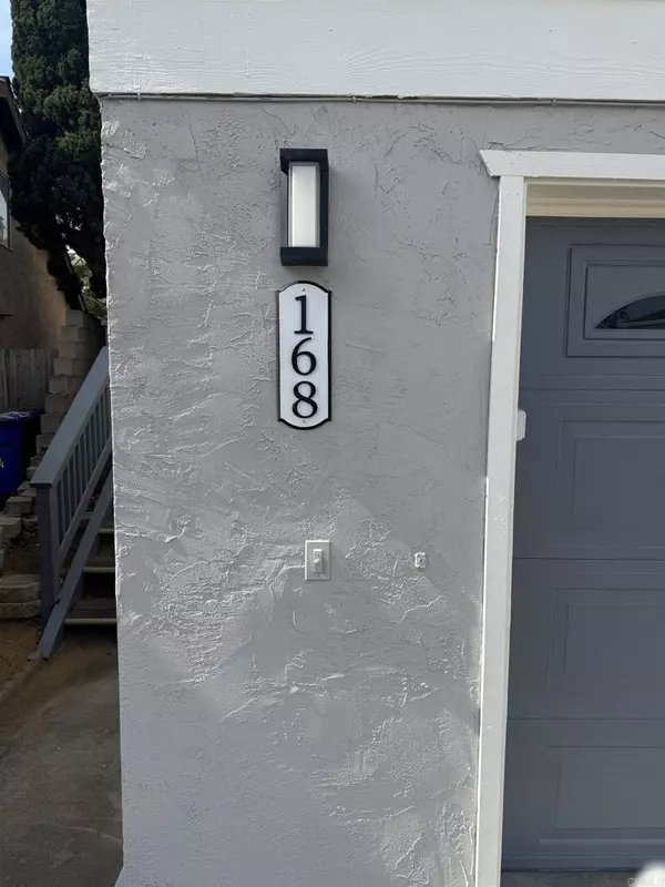 Encinitas, CA 92024,166 168 COOP COURT
