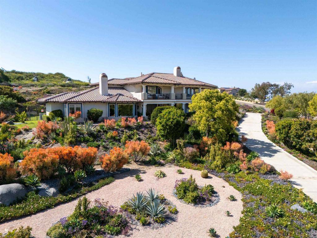 Escondido, CA 92026,9698 Welk View DR