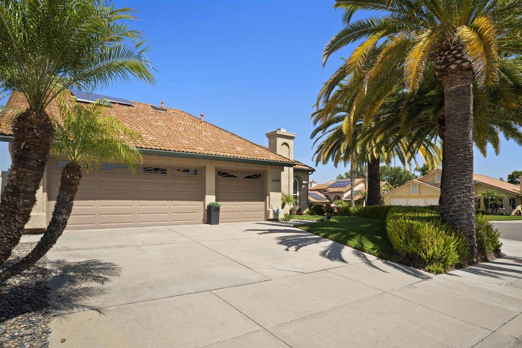 1990 Willowbrook DR, Oceanside, CA 92056
