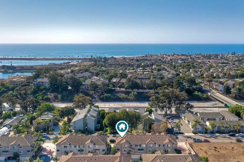 Carlsbad, CA 92008,4031 Aidan Cir
