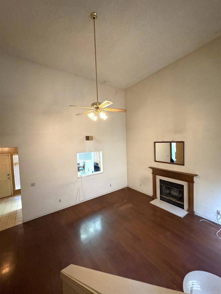Fresno, CA 93722,6049 N Constance AVE