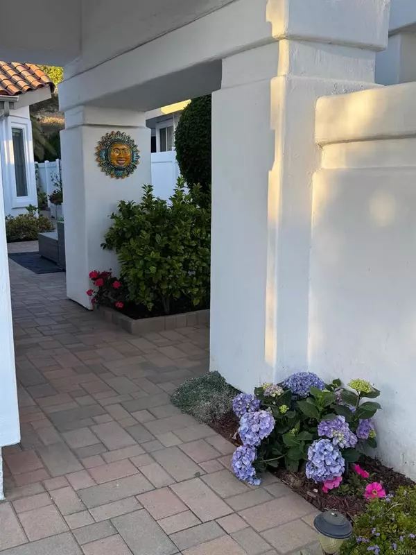 Oceanside, CA 92056,4523 Cordoba WAY