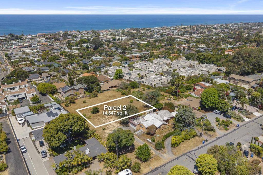 Encinitas, CA 92024,936 Hymettus, Lot 2
