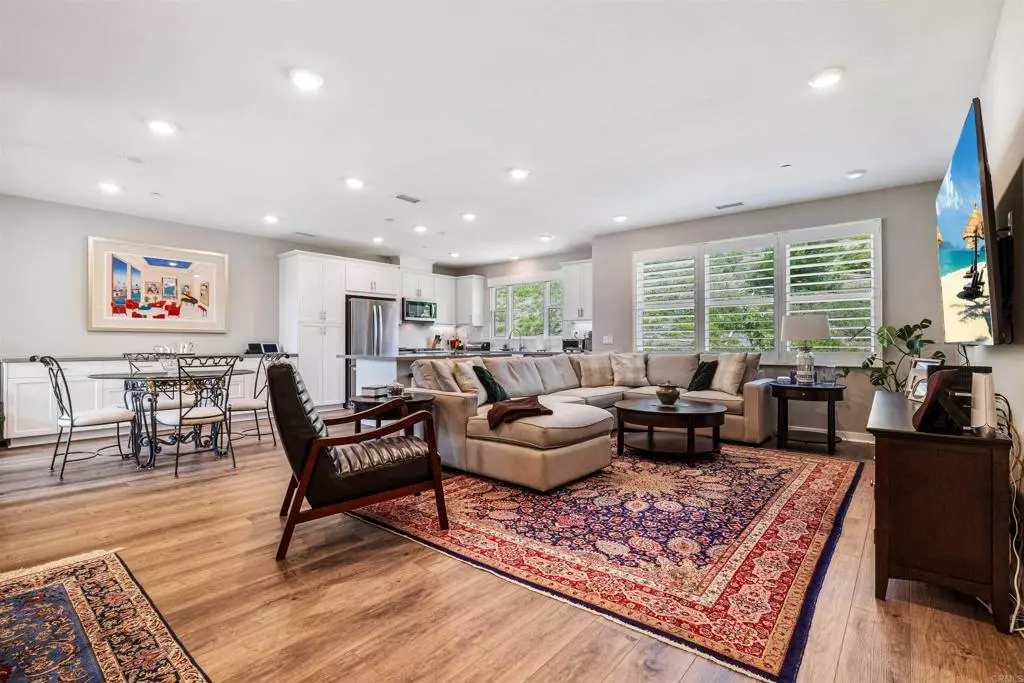 San Diego, CA 92108,2896 Via Alta PL