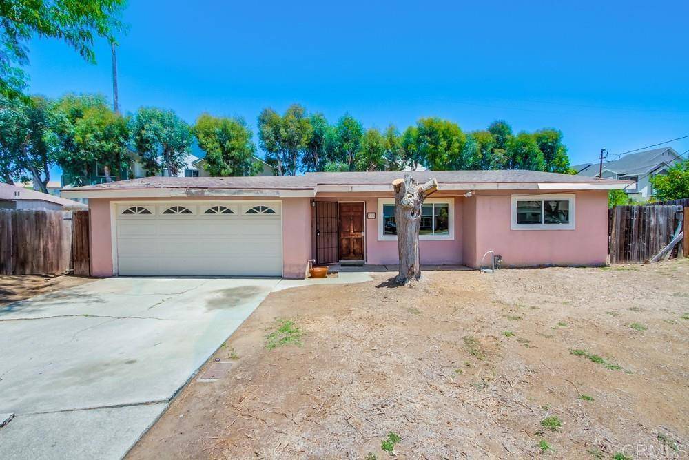 Fallbrook, CA 92028,728 Hackberry PL