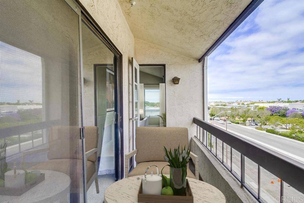 San Diego, CA 92110,5605 Friars RD #323