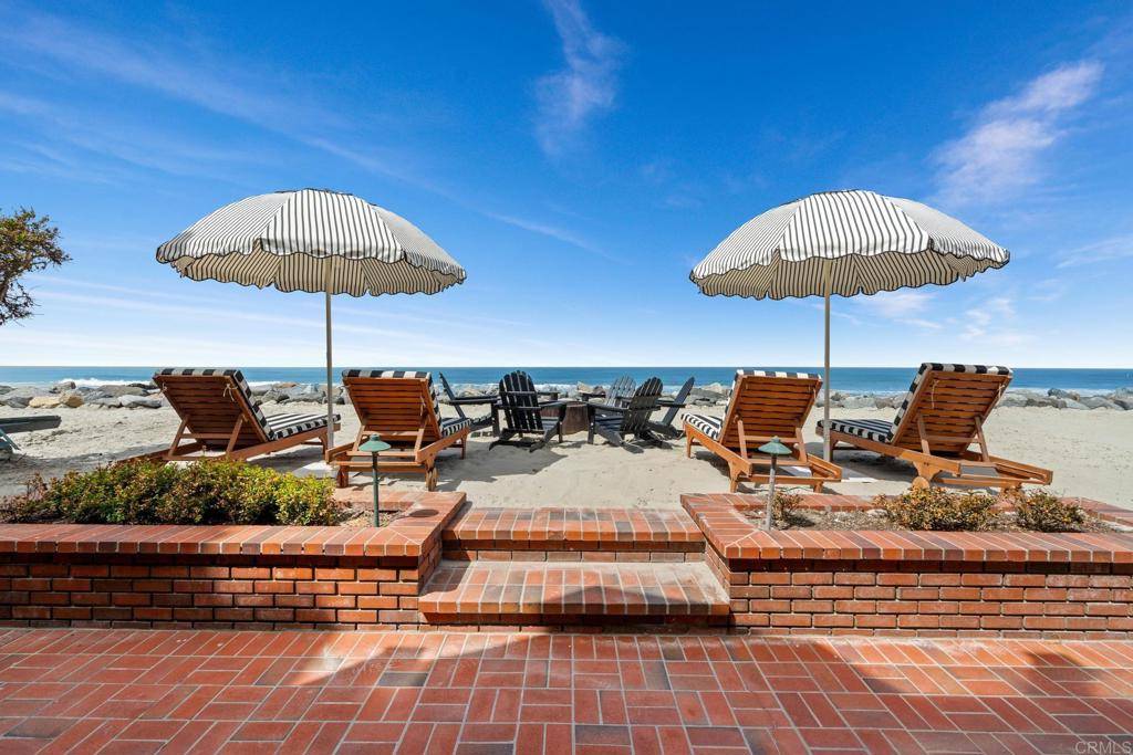 Oceanside, CA 92054,1011 S Pacific St