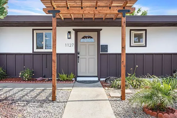 Imperial Beach, CA 91932,1127 Oneonta AVE