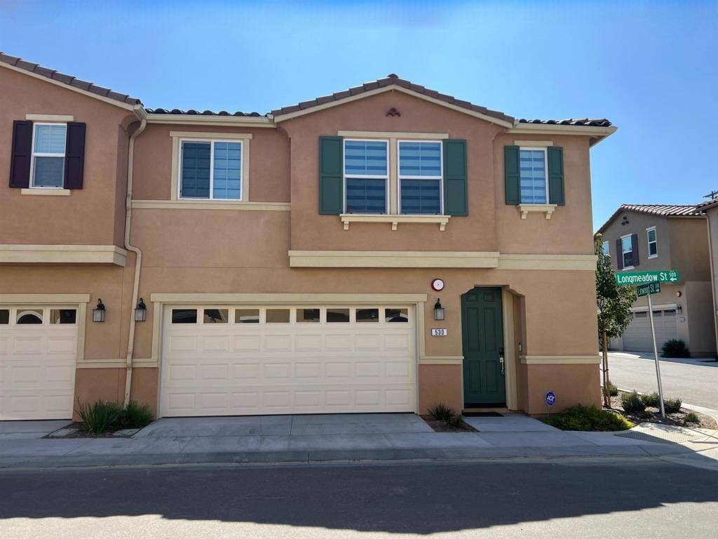 530 Longmeadow ST, Vista, CA 92081