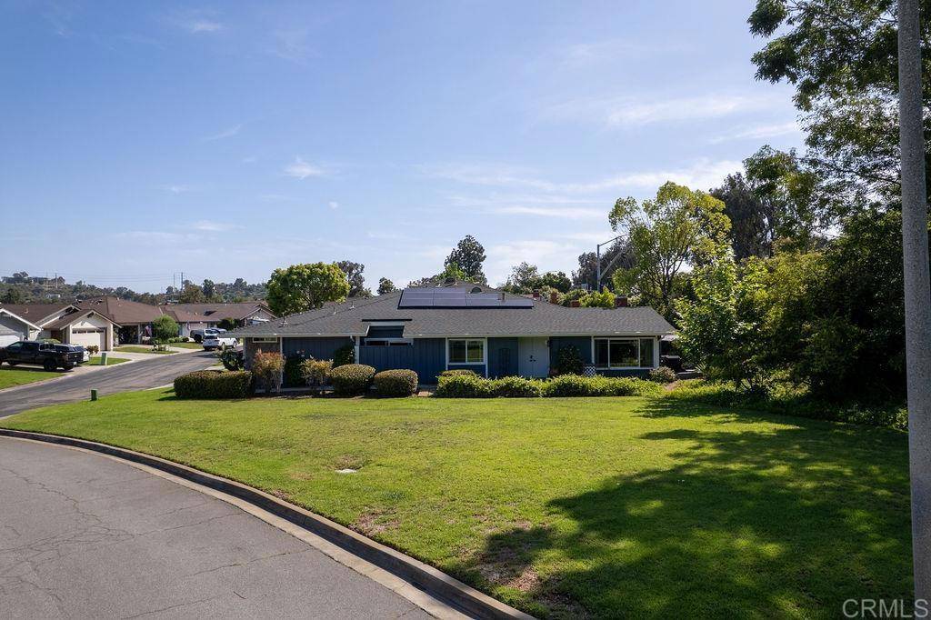 San Marcos, CA 92078,1302 El Corral LN