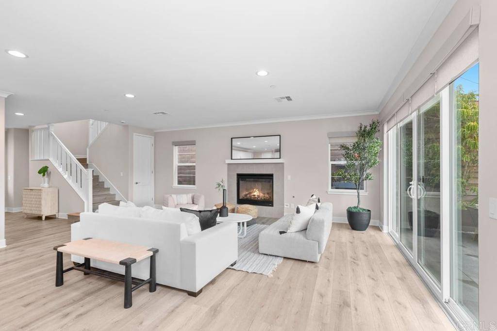 San Diego, CA 92130,13403 Hudson Ln