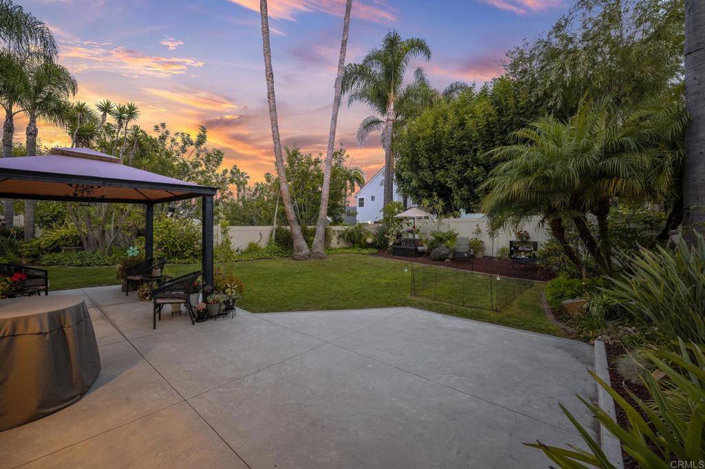 Carlsbad, CA 92009,6839 Caminito Sueno