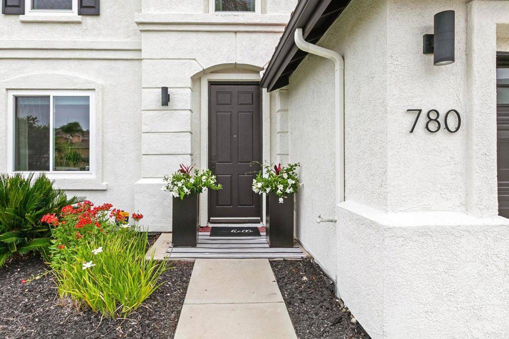 San Marcos, CA 92069,780 Camino Magnifico