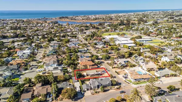 Carlsbad, CA 92008,1463 Buena Vista Way