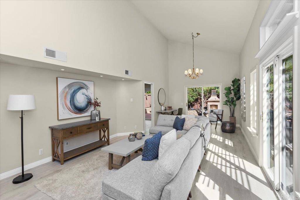 San Diego, CA 92127,15825 Windrose CT