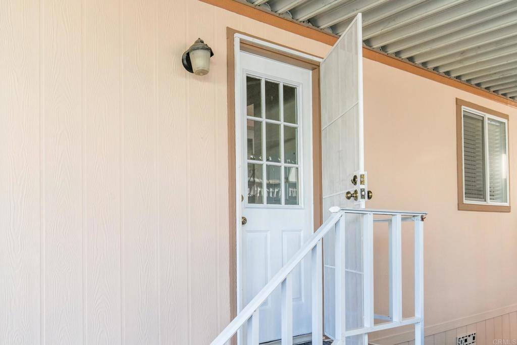 El Cajon, CA 92021,14360 Rios Canyon RD #SPC 11