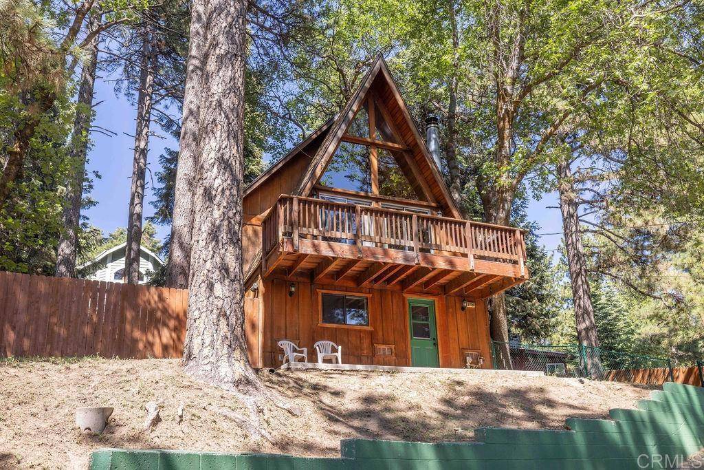 31450 Oceanview Drive, Running Springs, CA 92382