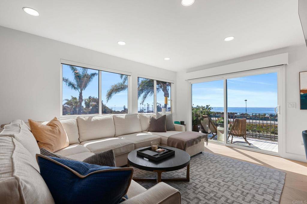 1923 San Elijo AVE #4,  Cardiff By The Sea,  CA 92007