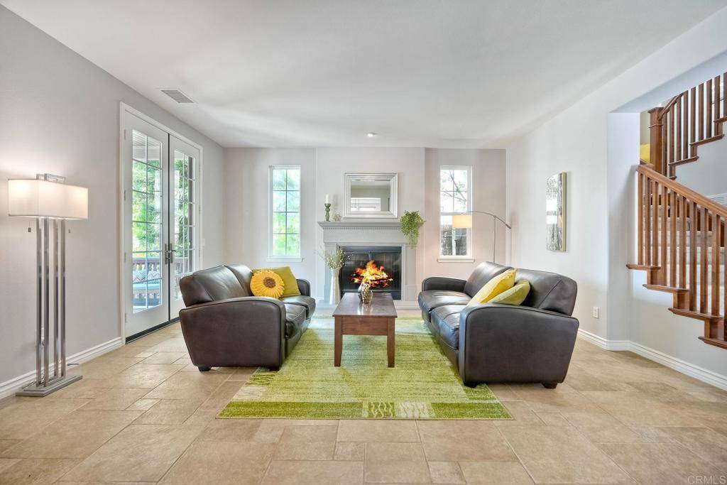 Carlsbad, CA 92009,3522 Camino Cereza