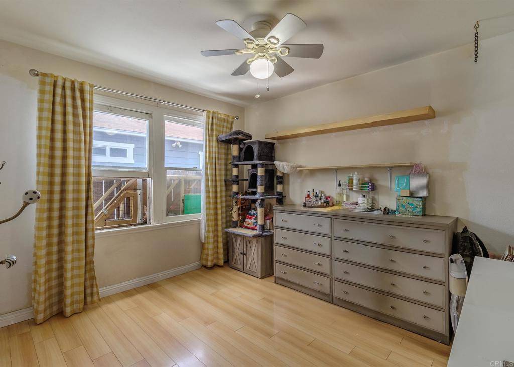 Santa Ana, CA 92703,823 N Towner