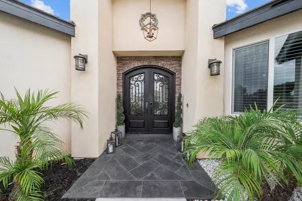 Murrieta, CA 92562,40359 Heirloom CT