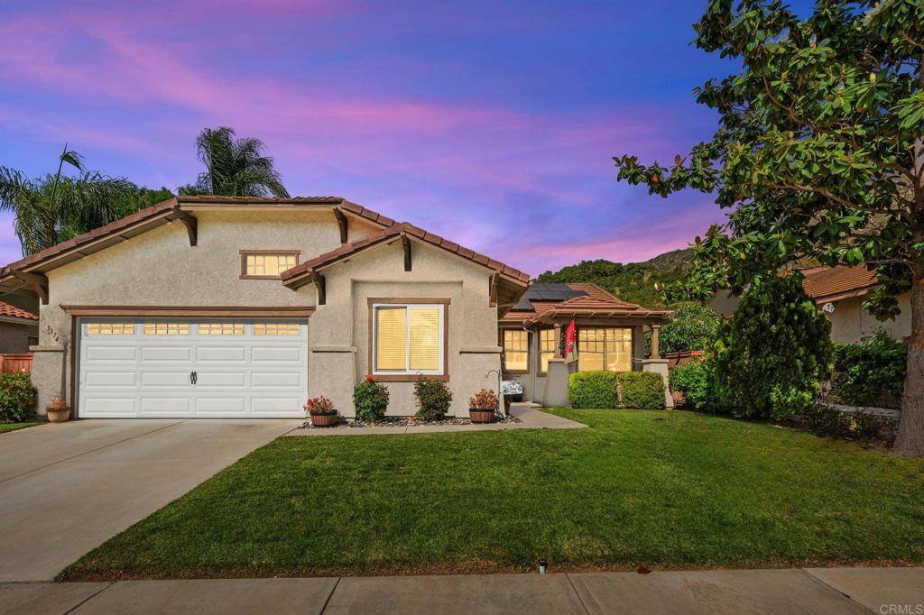 3374 Avocado Vista Ln., Fallbrook, CA 92028